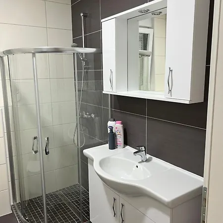 Apartamento Ljalja 2